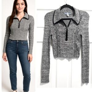 Urban Outfitters 1/4 Zip Long Sleeve
Pullover Top Gray Cotton Viscose Size Small